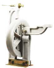 Pulley for cable release in transmission lines